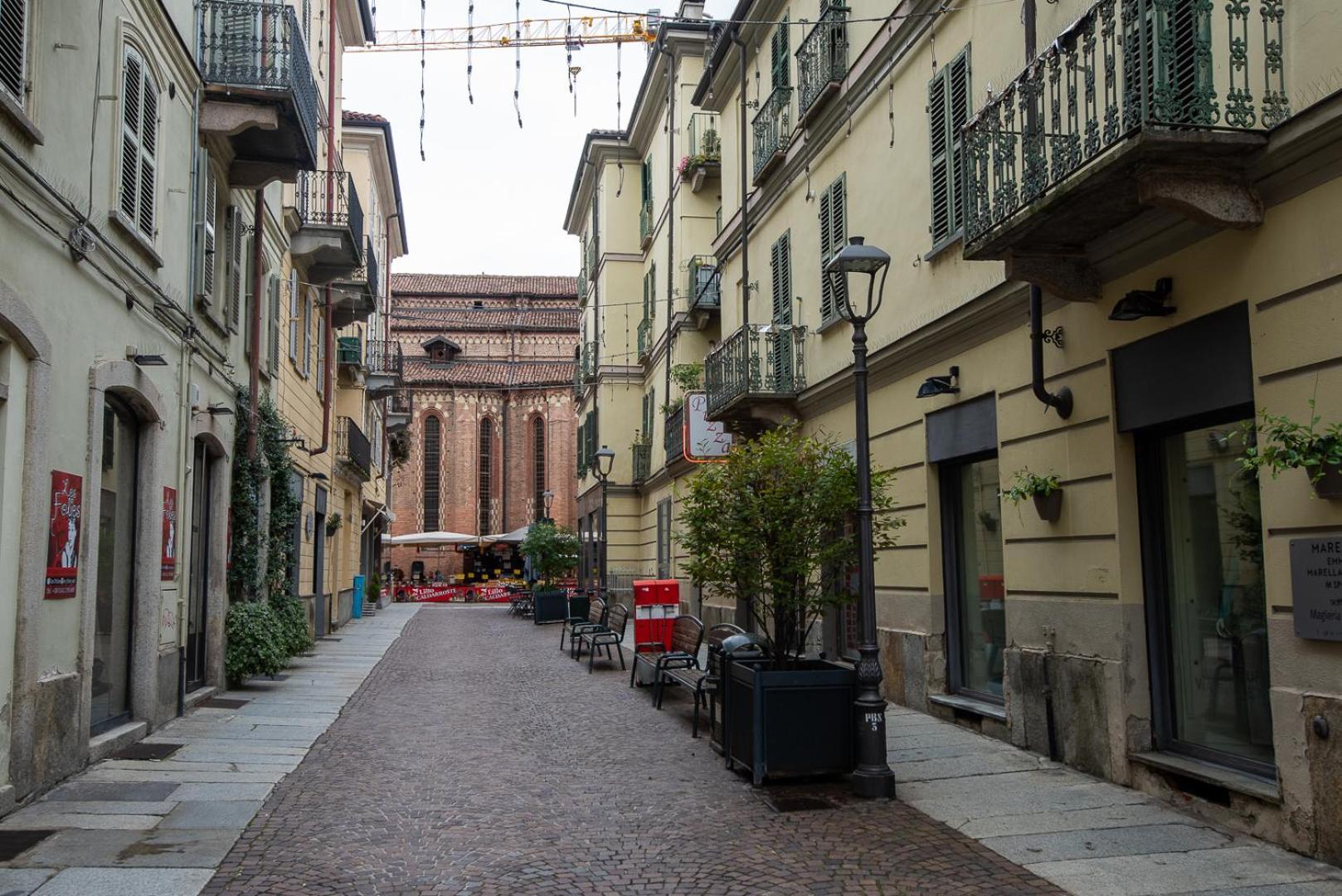 Apartamento Casa Margot Asti Exterior foto